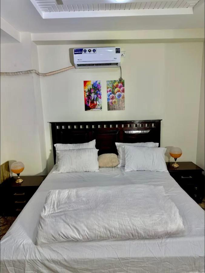 Jumeirah Apartments Timergara - B&B