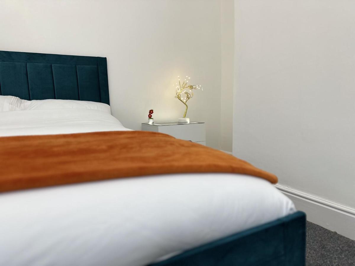 Large double room in Portsmouth - Mayhall Rd - B&B
