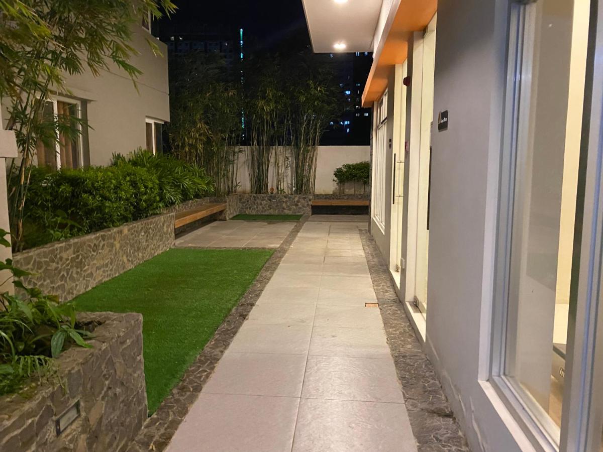Lev Condo Hotel - B&B