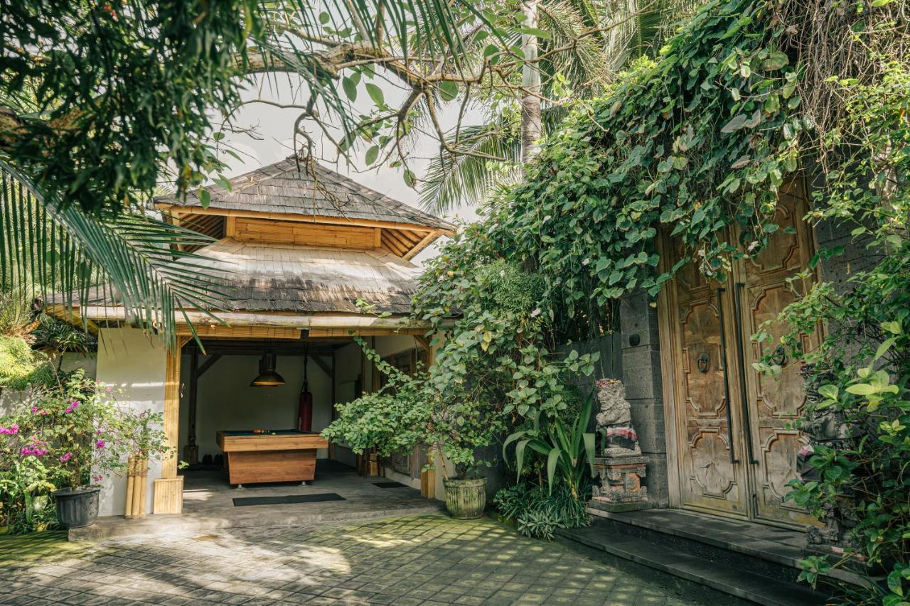 Villa Rosita Oceanfront Villa with Private Chef in Bali - Chambres d’hôtes Klungkung