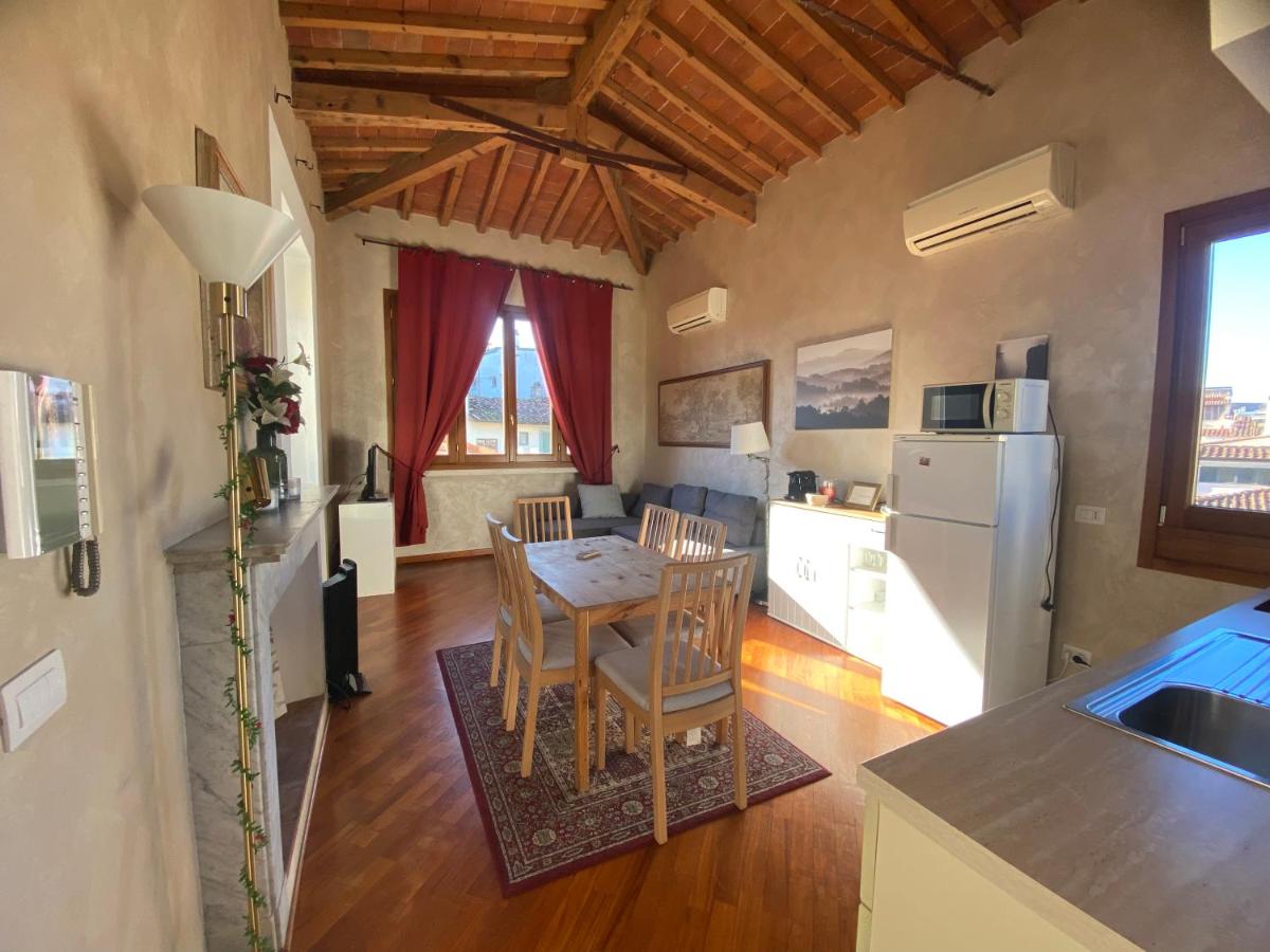 Cozy CENTRAL apartment in Florence - spectacular views of Duomo - B&B