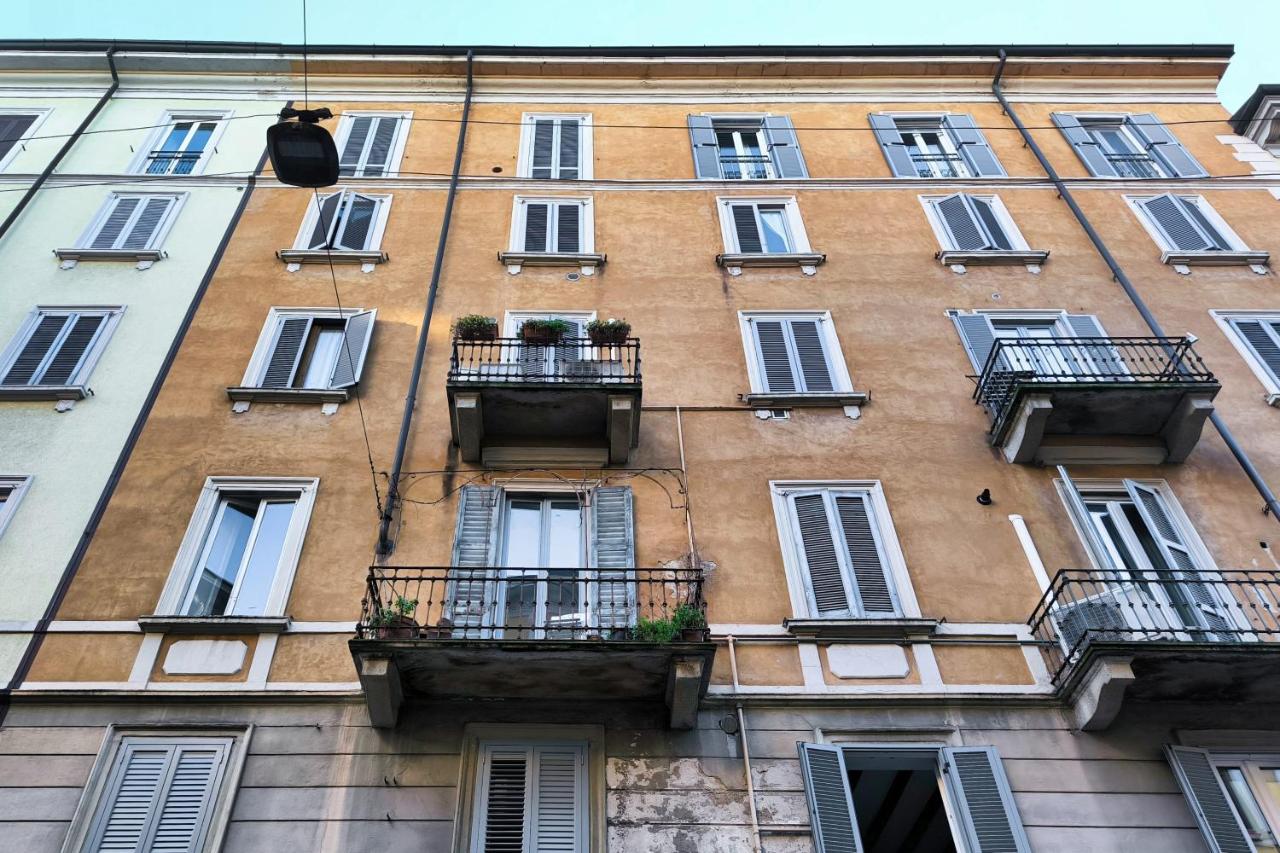 Just Urban Stays - Nice apartment - Corso Genova - B&B