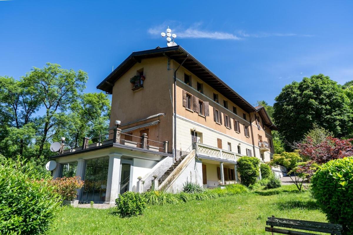 Vista Lago-Appartamento Giardino dell'Eden - B&B Ghirla