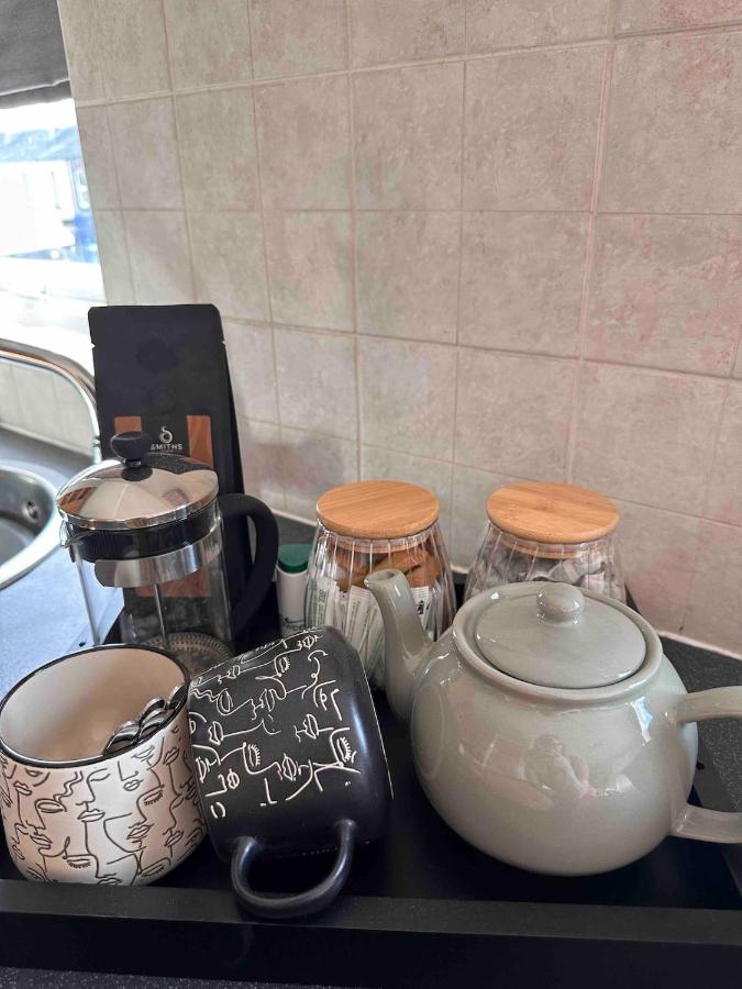 A Cozy One Bedroom Flat for Two Guests - B&B Carlisle