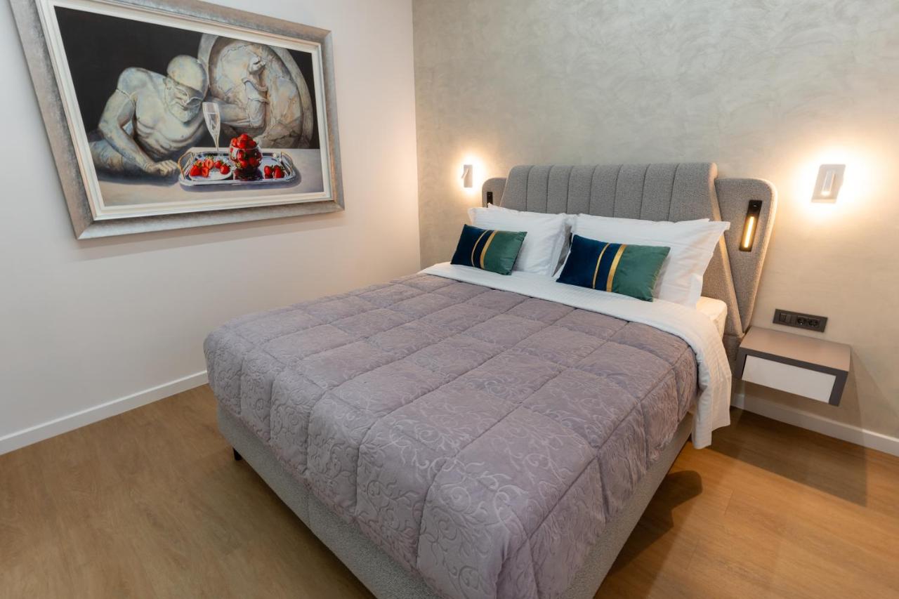Modern Niarchos Escape - B&B Athens
