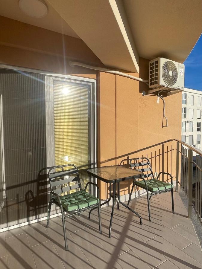 "V" apartment - Ferienwohnung