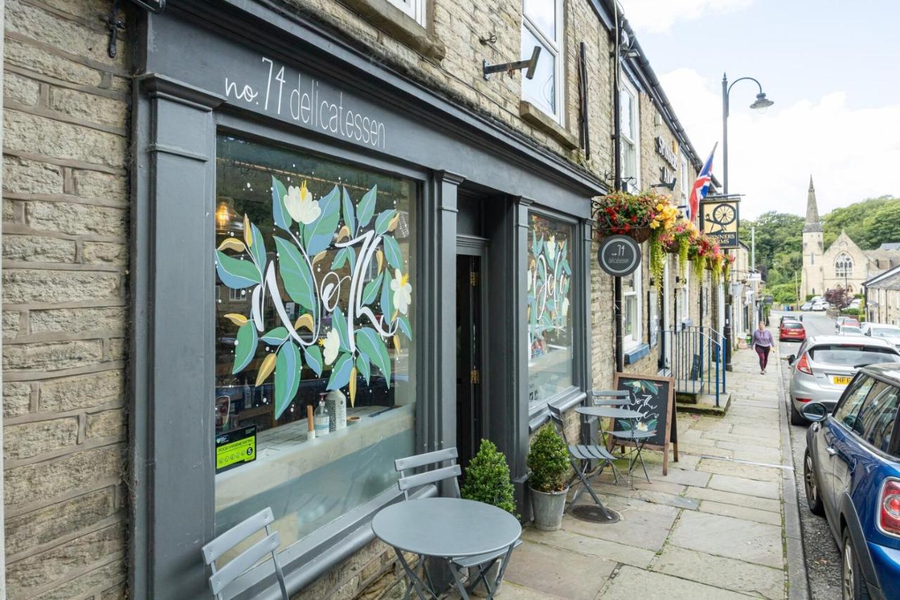 Charming 3B Cottage in Bollington - B&B