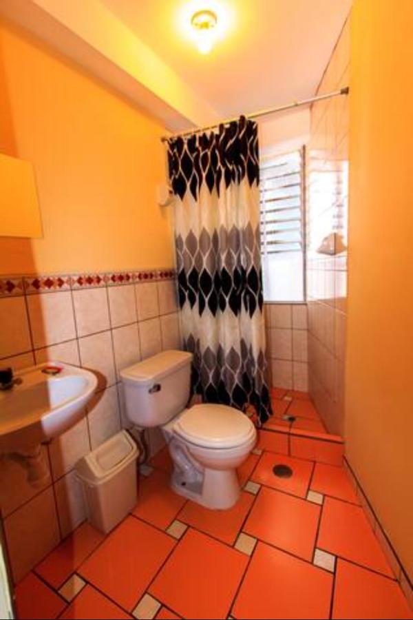 Habitación Doble con baño privado