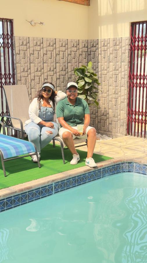 Hendrinas Guesthouse - Chambres d’hôtes Hendrina