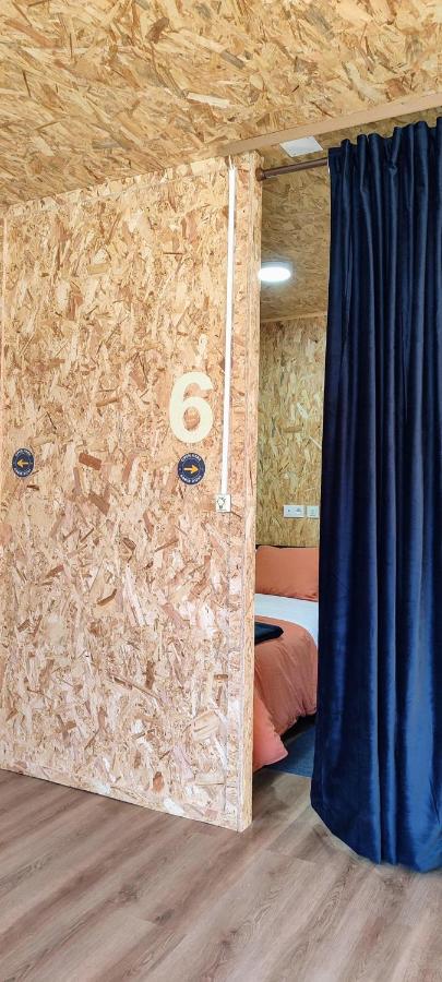 Single Bed in Mixed Dormitory Room