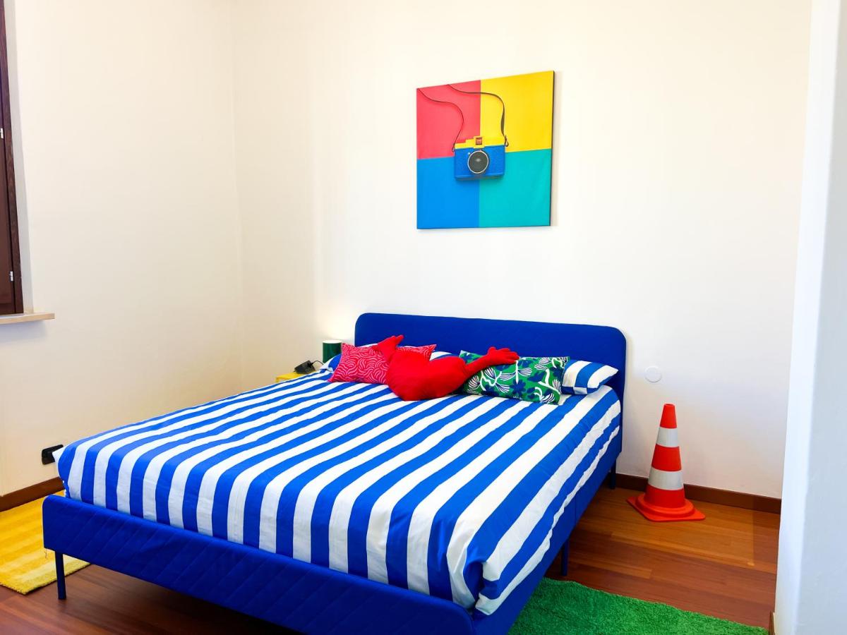 POP ART House - Parcheggio Privato - B&B Verona