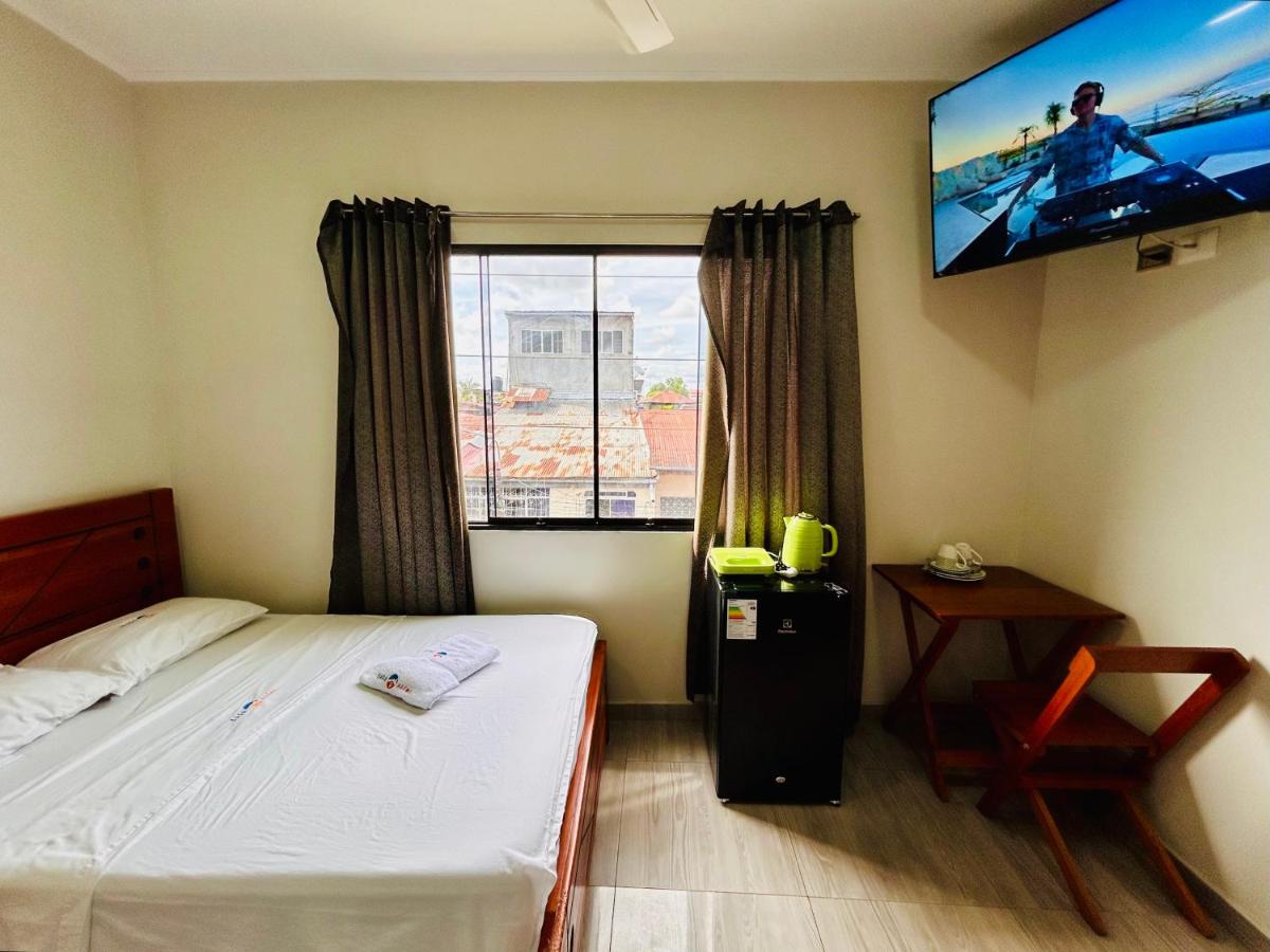 Habitación Céntrica en Iquitos - Casa Alemi 14 - B&B