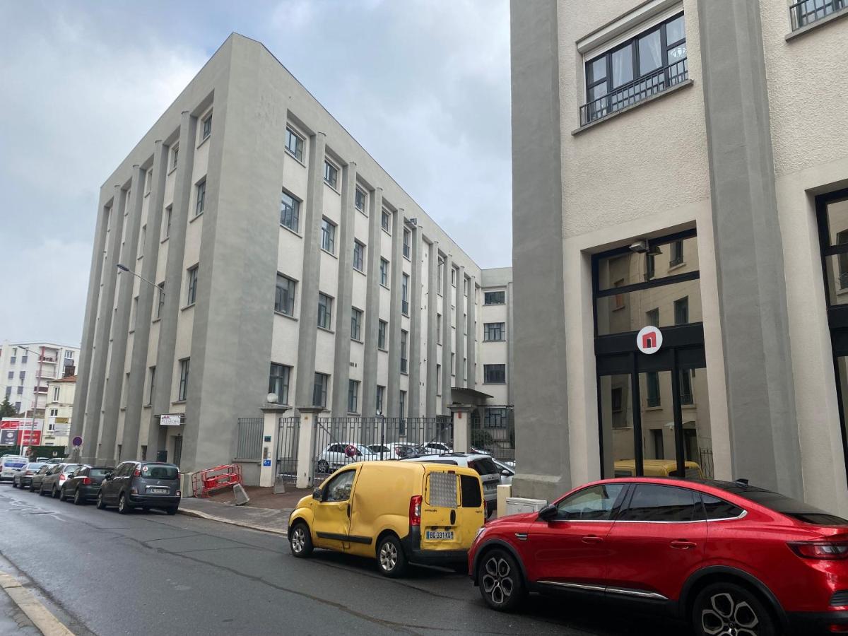 Le Passementier, T2 duplex grand volume parking souterrain wifi Netflix - Bed and Breakfast