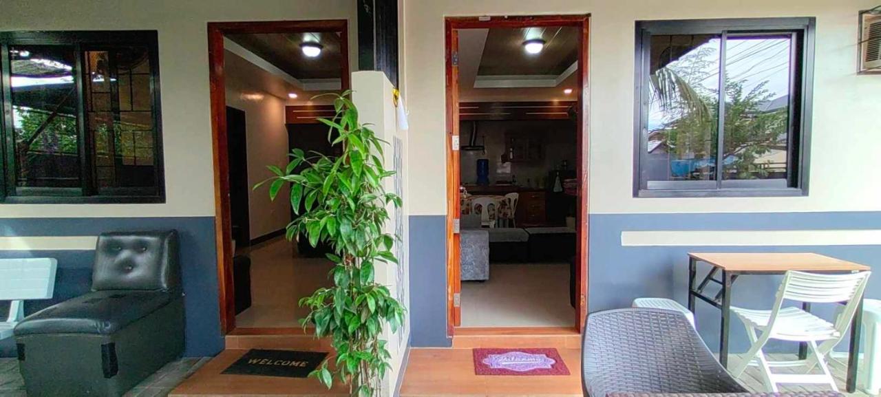 Elyn's Guesthouse - Three Transient Units in Davao City - Total 5 rooms, 3 t & b for exclusive use - Ferienwohnung Davao