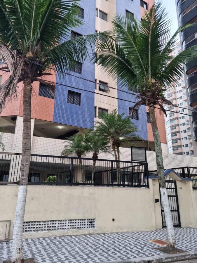 Apartamento aconchegante a 100m da praia - Chambres d’hôtes