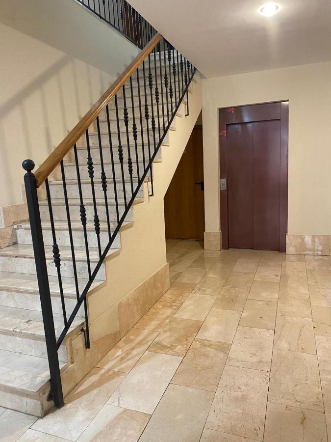 A un Paso de la Catedral - B&B Burgos