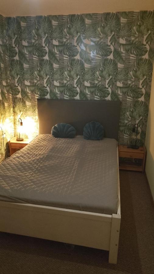 Tweepersoonskamer met Gedeelde Badkamer