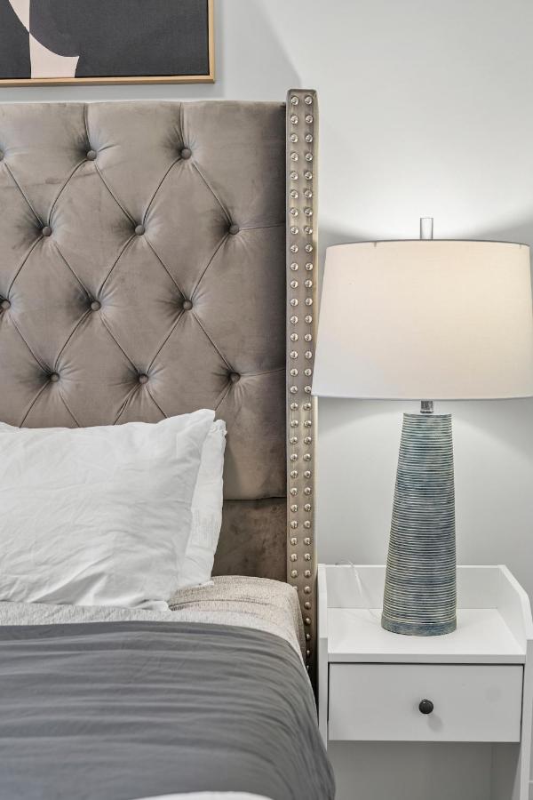 One-Bedroom Apartment 3