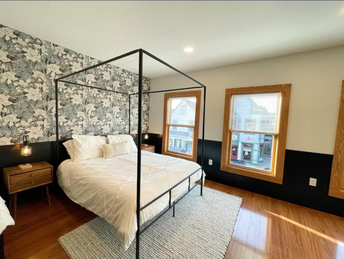 Cottage Street Downtown New Apartment - B&B