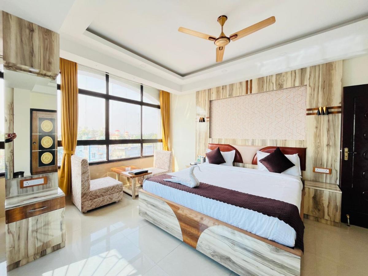 Kamer met Kingsize Bed en Uitzicht op Zee