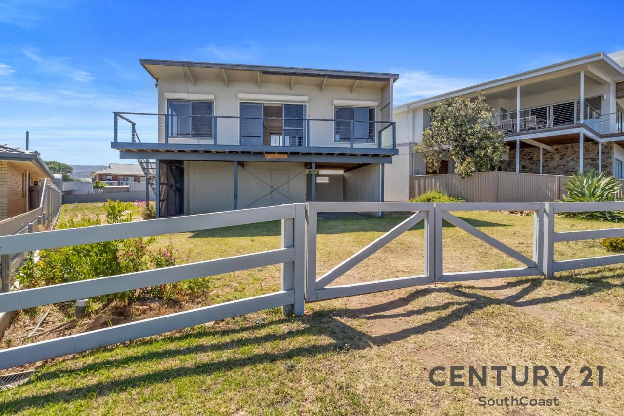 See-Sea House - Sellicks Beach - C21 SouthCoast Holidays - B&B
