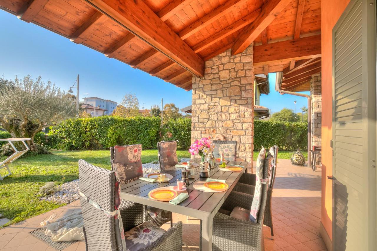 Villetta Sabrina - Happy Rentals - B&B Menago