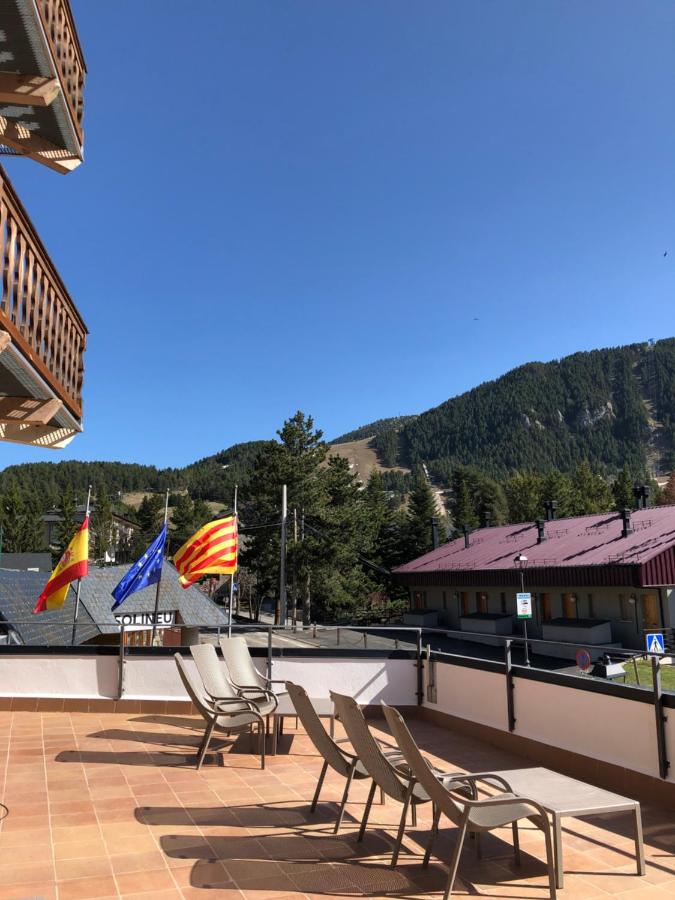 Apartamentos Solineu - Bed and Breakfast
