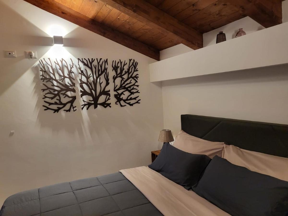 Double Room with Balcony and Sea View