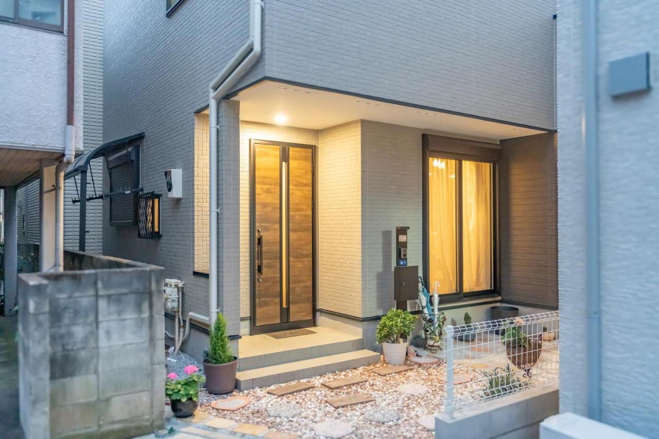 3 minutes walk to the station, direct to Ikebukuro, two-story house with a garden 大山一户建IT0534 - Chambres d'hôtes Tokyo