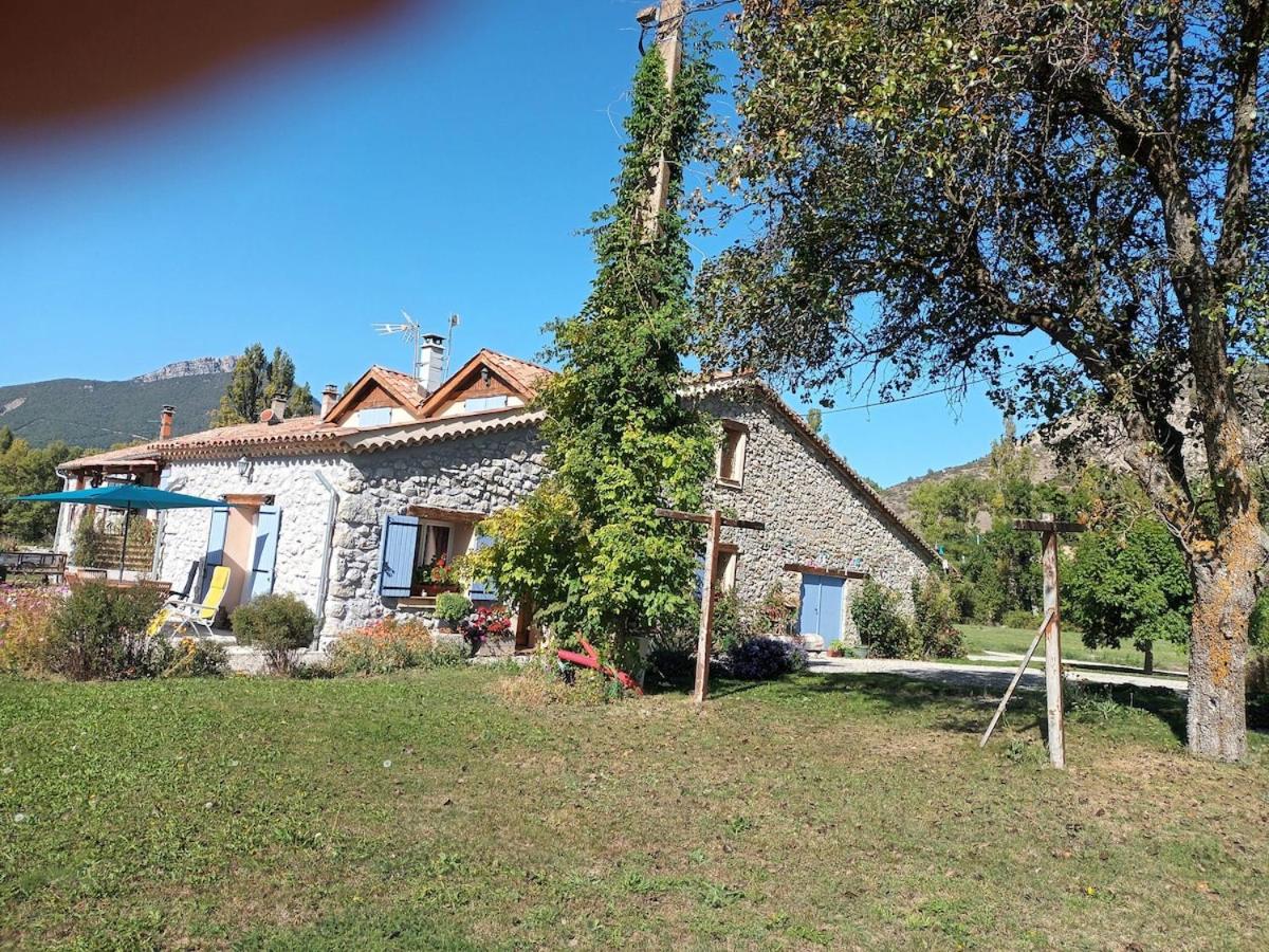 Renovated farm, ferme rénovée - B&B Savournon