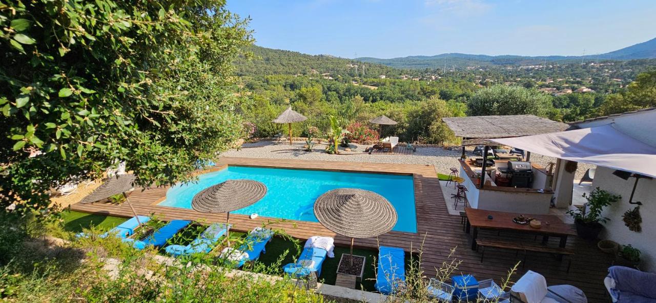 Nouveau : Magnifique Villa individuelle avec piscine Rocbaron Var - B&B