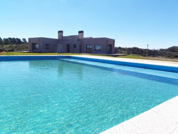 Casa barrio Las Lomas 2 - Chambres d’hôtes Monte Hermoso