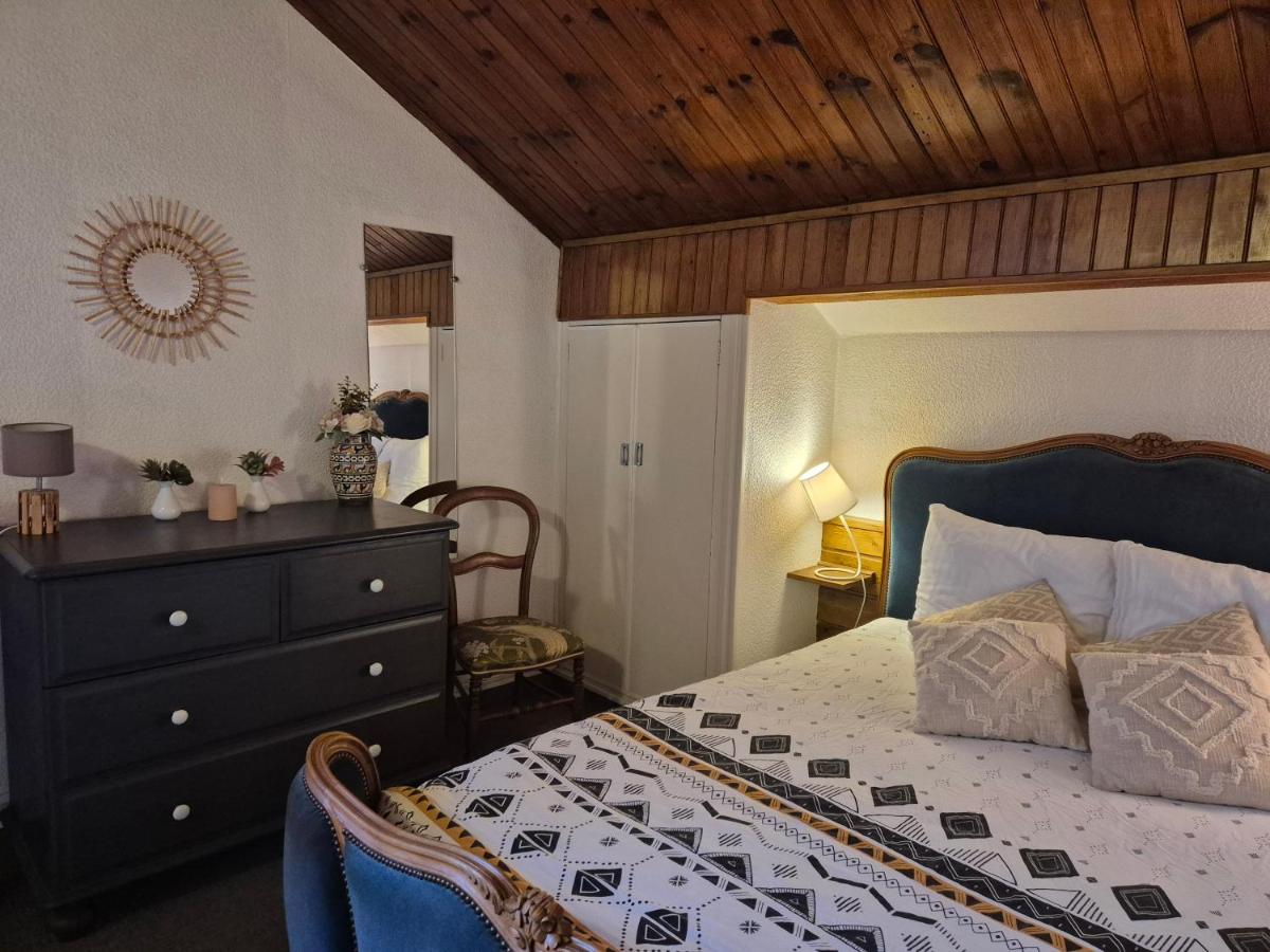 La Gleyzinière 4 - B&B