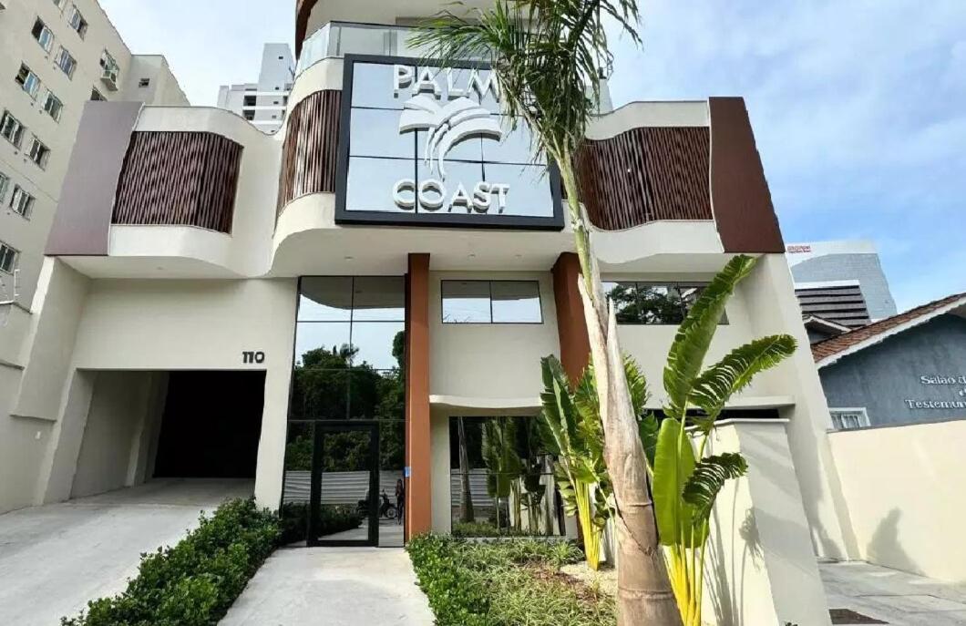 Apartamento na Praia Brava, 650m do mar, ao lado de Balneário Camboriú - B&B