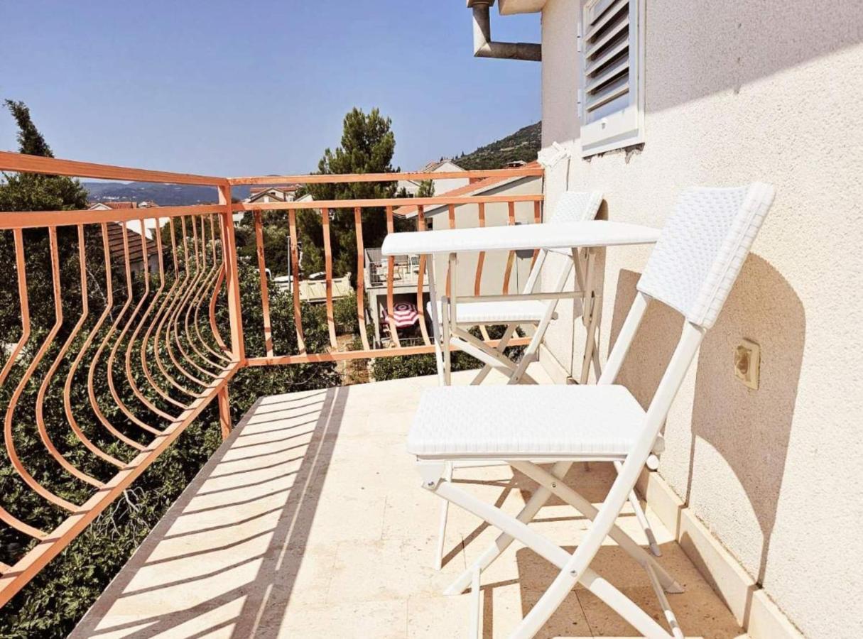 Apartments Blink - Ferienwohnung Orebic