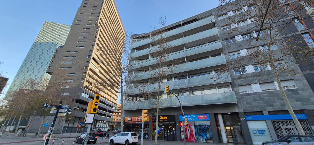 Apartamento en Avenida Diagonal - Torre Glorias - Ángeles Terraza - B&B