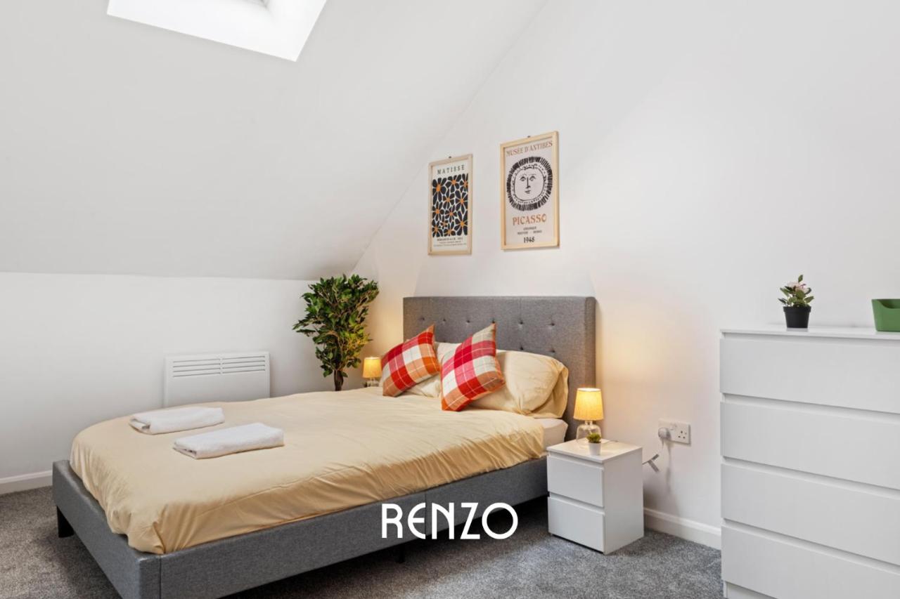 Spacious 1-bed Apartment in Newark on-Trent by Renzo, Central Location, Free Parking! - B&B