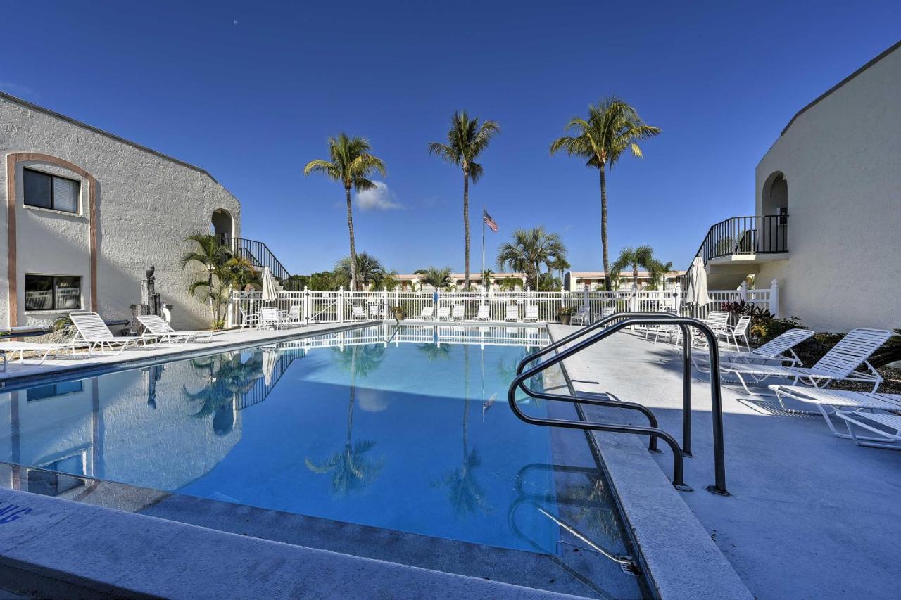5 Mi to Fort Myers Beach Condo with Private Lanai! - Ferienwohnung