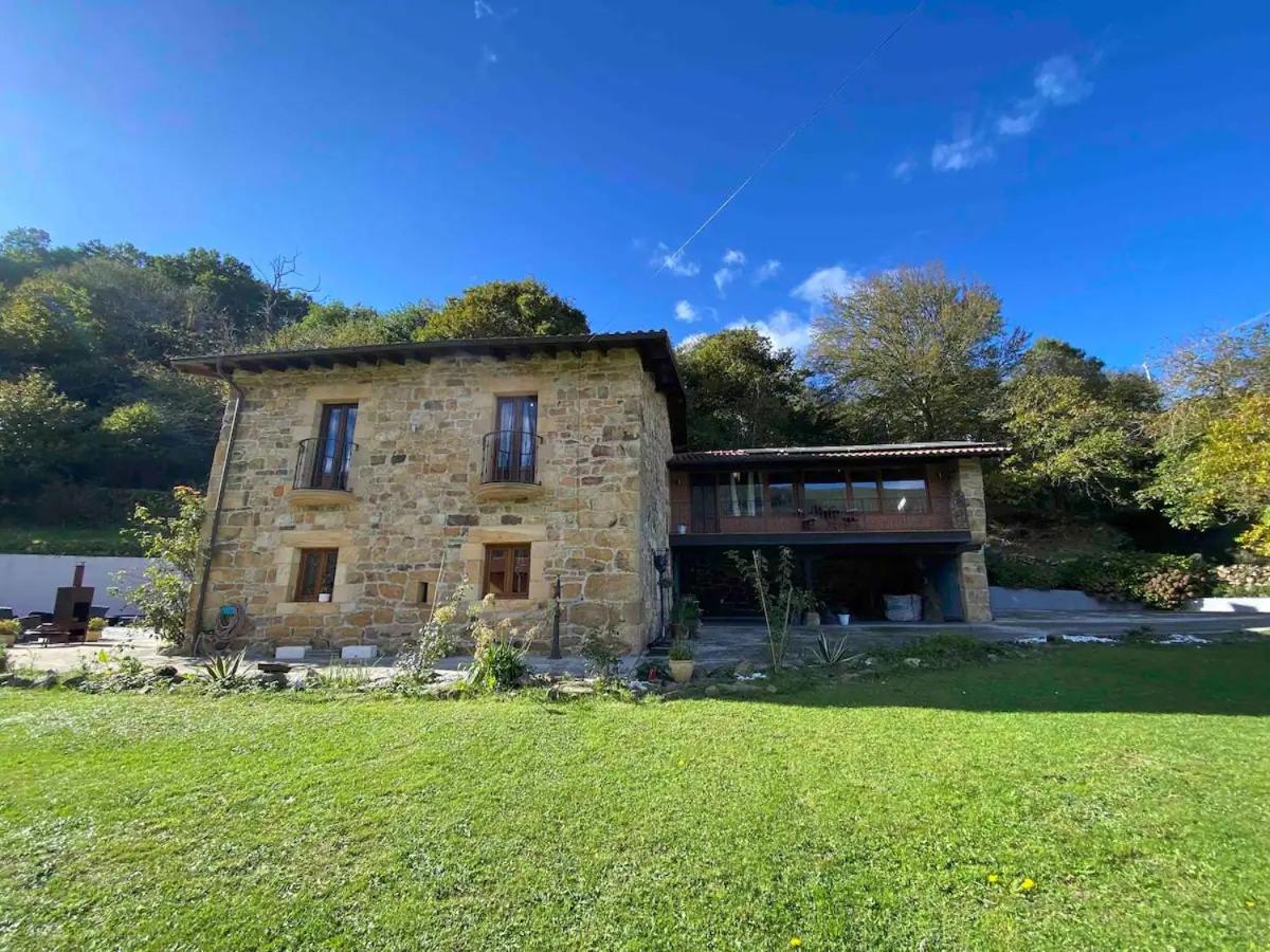 El Portalon de Luena - B&B