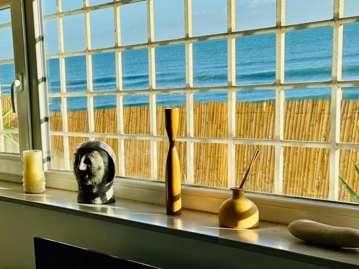 Romantic 2 Bedroom with Private Direct Beach Access La Marsa - B&B Tunis