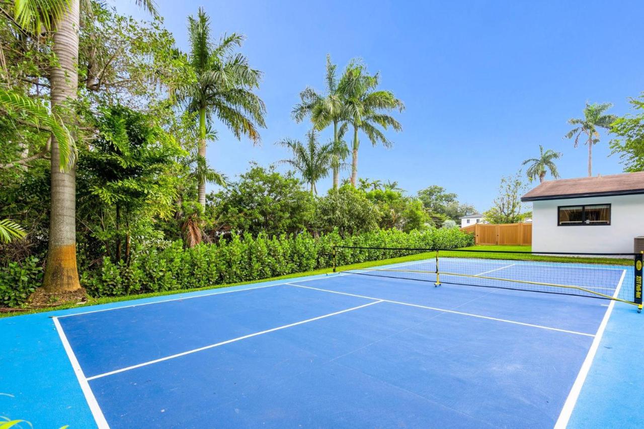 Pickleball fun Family home near Hard Rock Stadium - Ferienwohnung North Miami