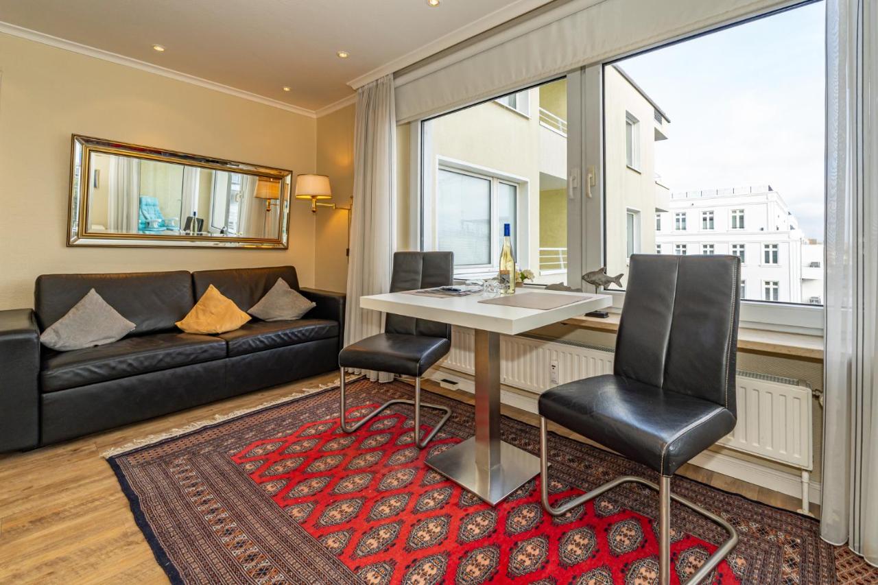 Ferienhaus Sola Bona App 21 - Bed and Breakfast Westerland