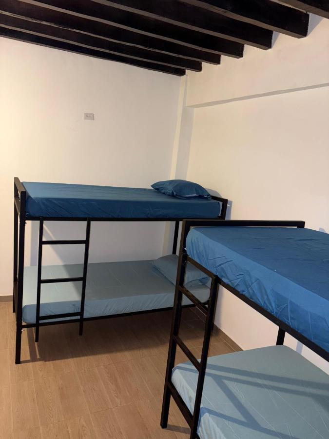 Dormitorio Femminile con 4 Posti Letto