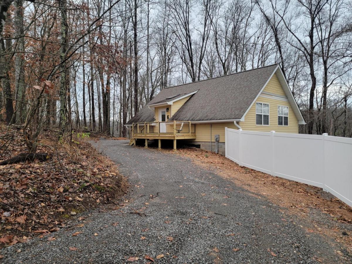 The Coach House - Bed and Breakfast Heiskell