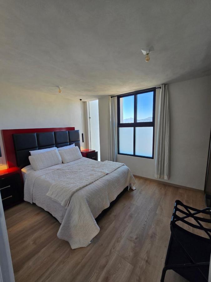 Casa Olivo, Sala a doble altura - Bed and Breakfast Ixmiquilpan