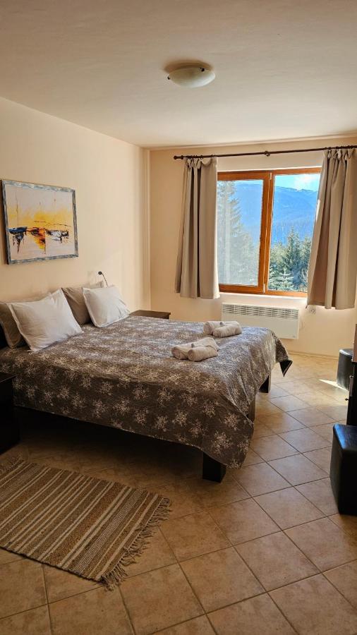 Панорама Стойките Холидей - B&B