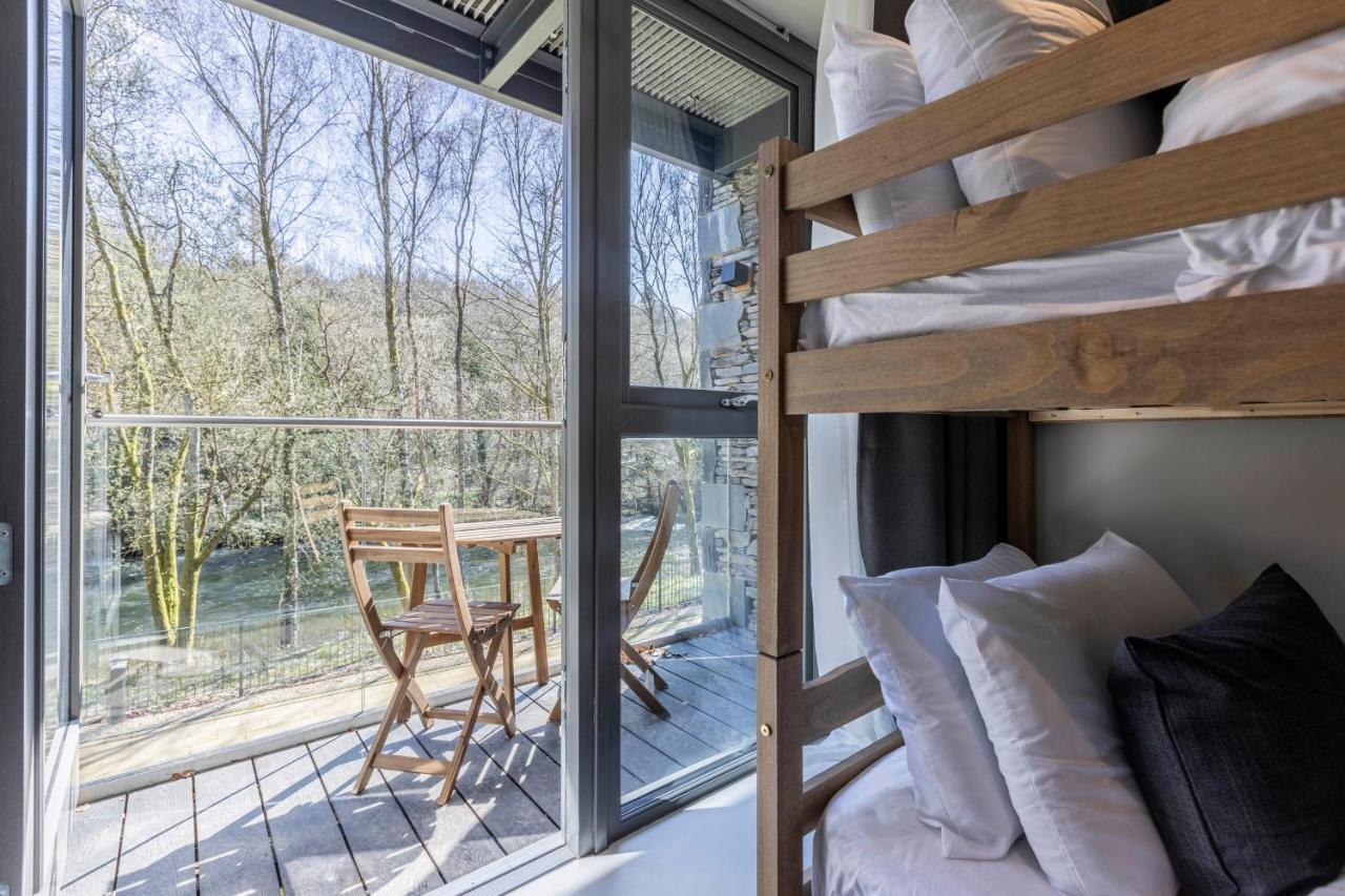 Charming 3BR in Backbarrow Perfect for Families - Chambres d’hôtes