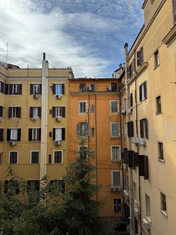 Flat 7 Rome Guesthouse - B&B Rome