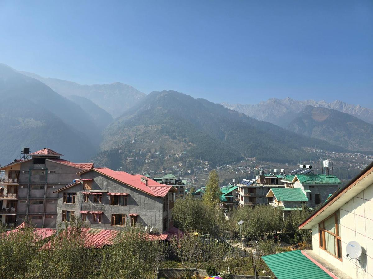 DNS Villas Manali - B&B