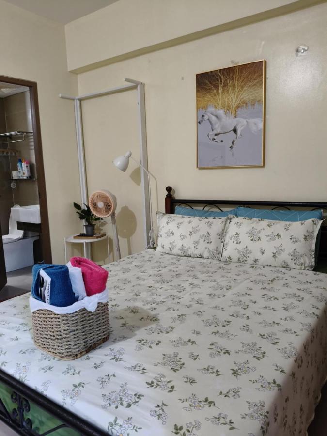 LDN TWO Palm Tree Newport City - Ferienwohnung Manila